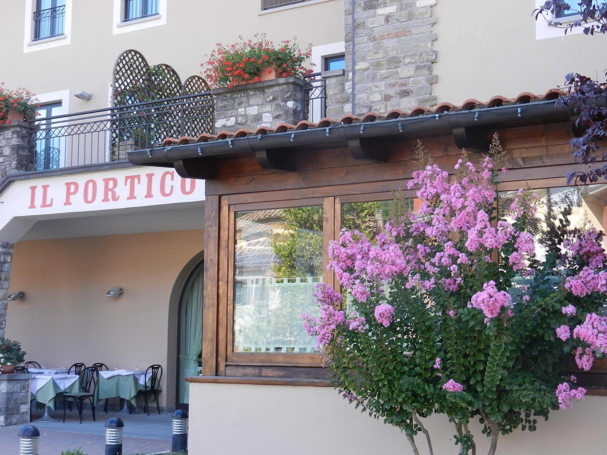 Hotel Santo Stefano Pieve Santo Stefano Exteriör bild